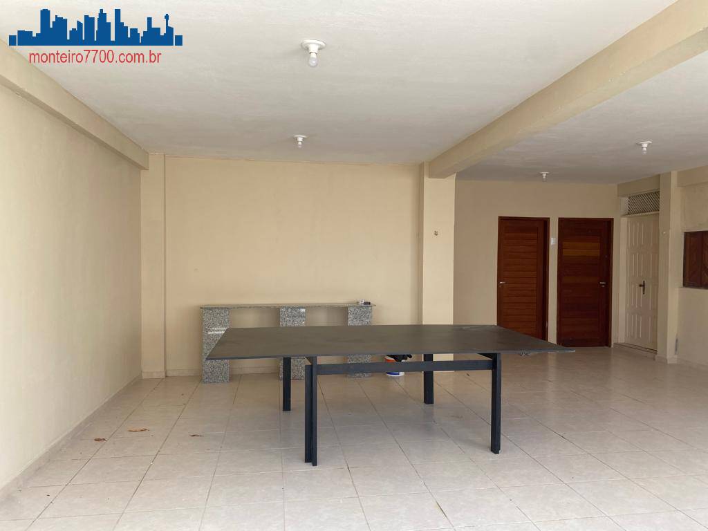 Casa à venda com 7 quartos, 1000m² - Foto 15