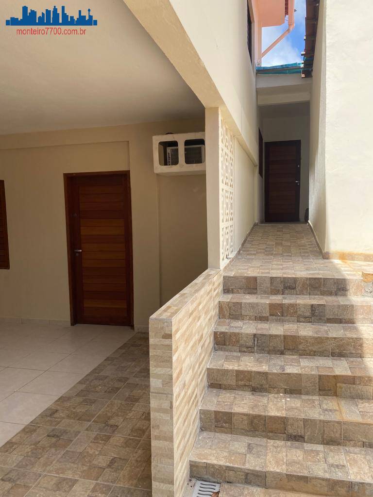 Casa à venda com 7 quartos, 1000m² - Foto 14