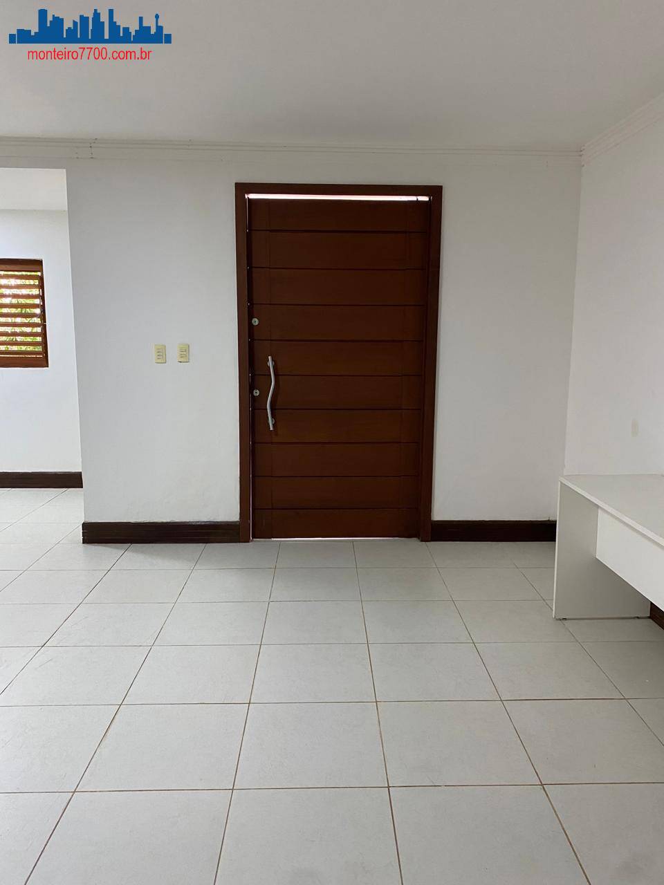 Prédio Inteiro para alugar, 1000m² - Foto 11